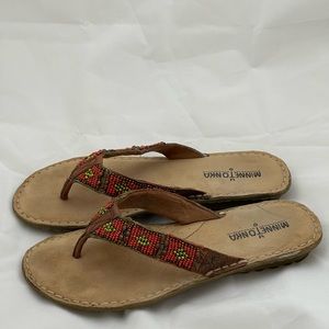 Minnetonka Taupe Red Beaded Natalie Thong Sandals